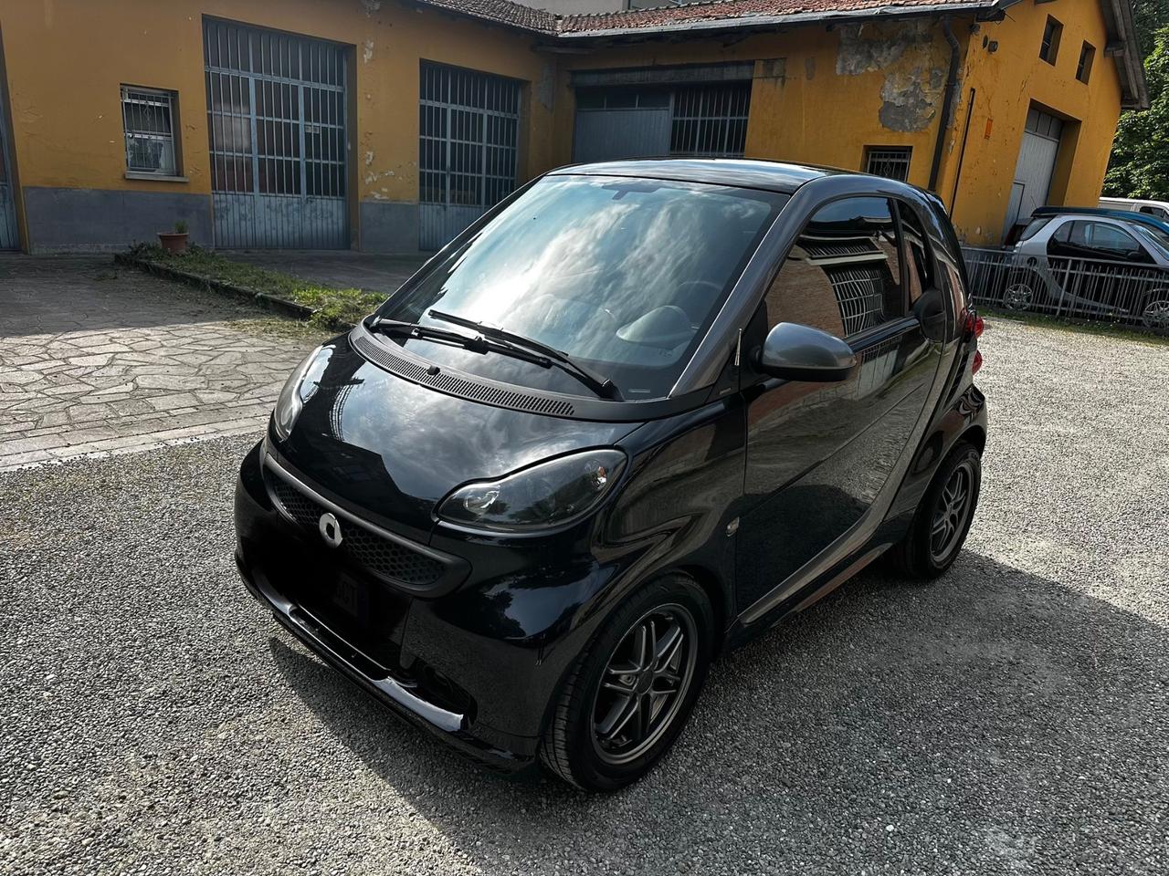 Smart ForTwo 1000 52 kW MHD coupé passion