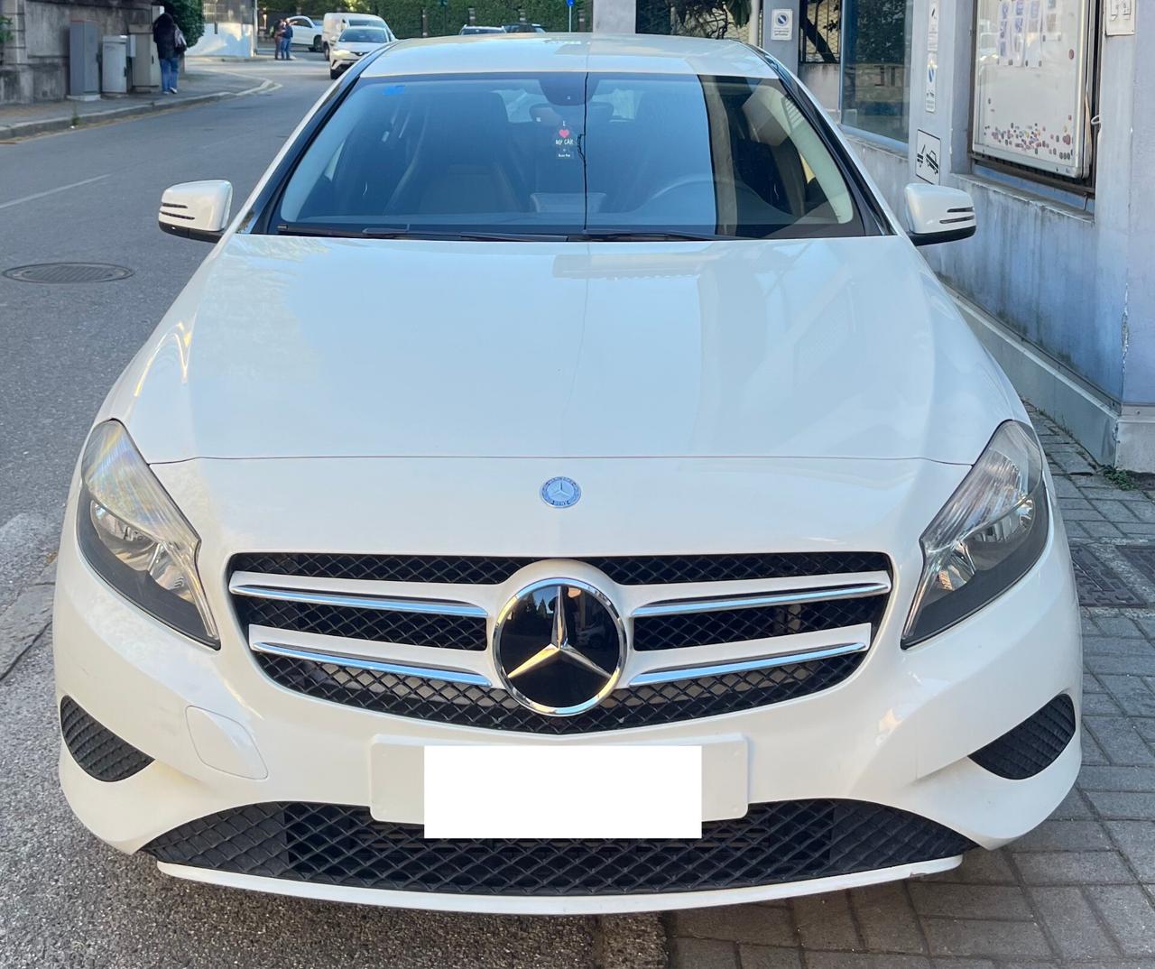 MERCEDES-BENZ A 180 PREMIUM - 1.6 BENZINA - ANCHE PER NEOPATENTATI - 2013