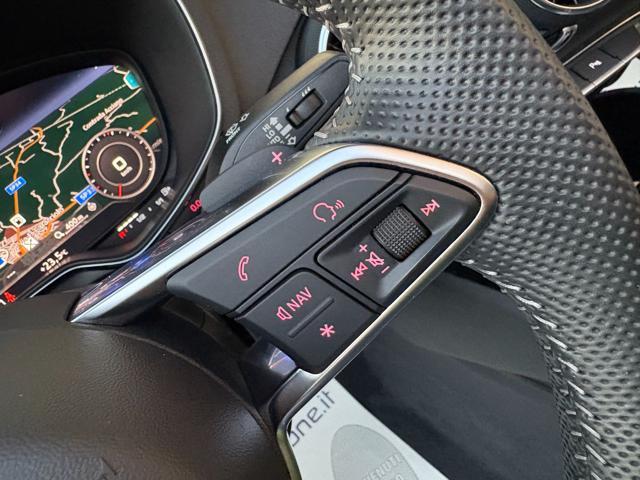 AUDI TT Roadster 40 2.0 TFSI S tronic S line