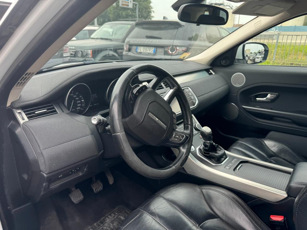 Land Rover Range Rover Evoque Range Rover Evoque 2.2 TD4 5p. Pure