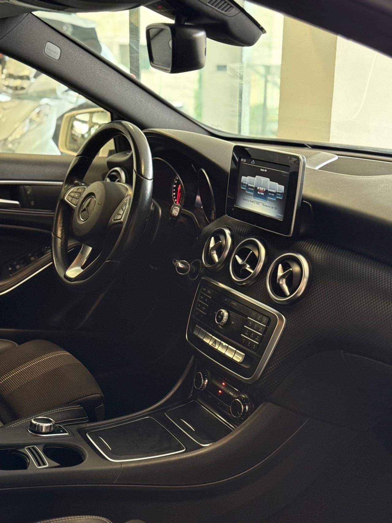 Mercedes-benz A 180 d Automatic Sport