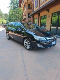 Opel Astra 1.4 Turbo 140CV Sports Tourer Cosmo