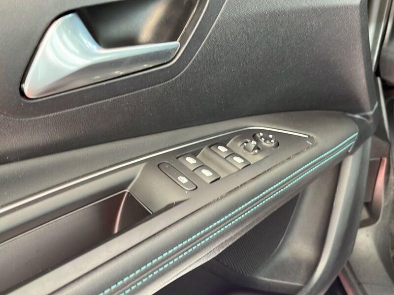 Peugeot 3008 3008 BlueHDi 130 S&S EAT8 Allure