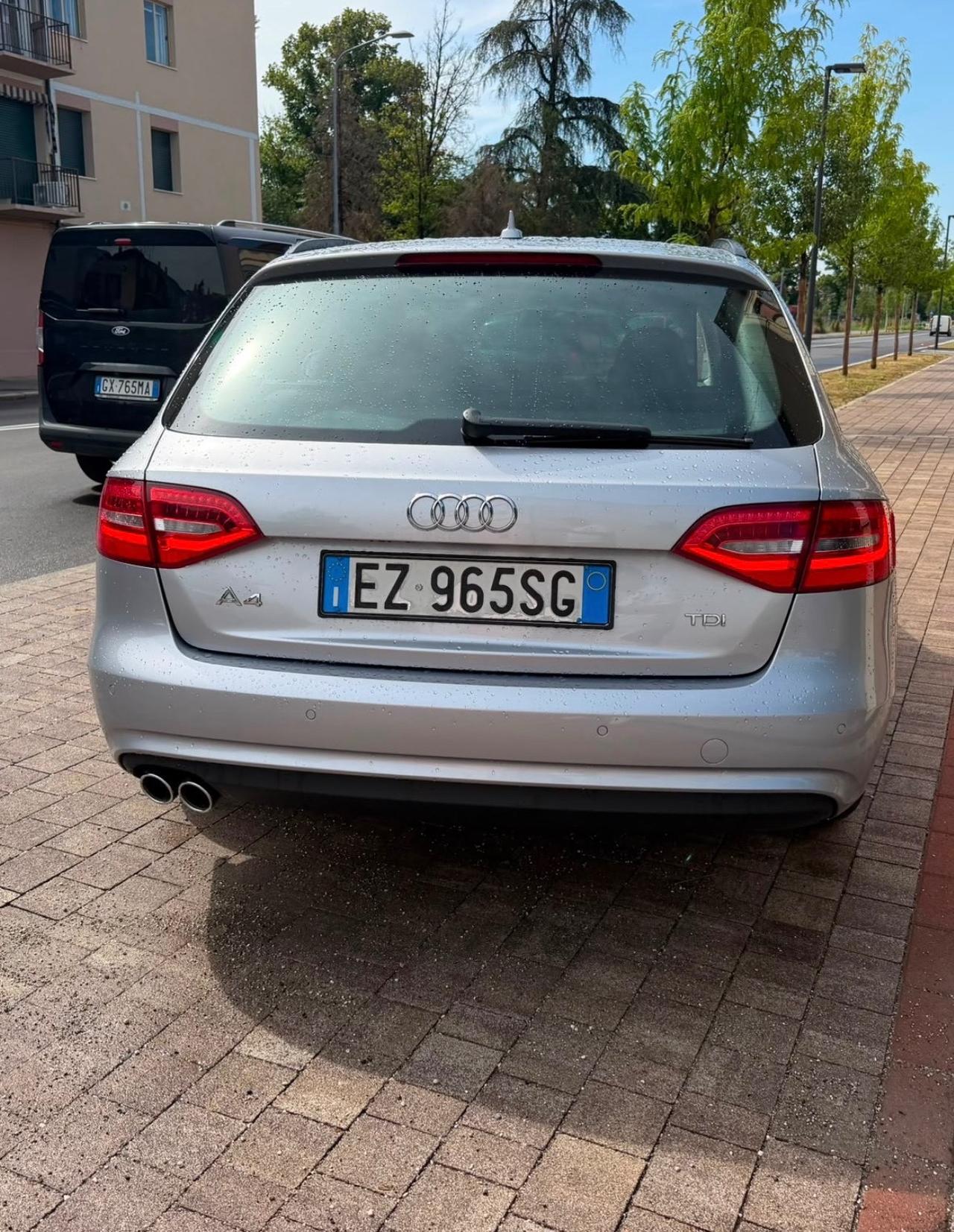 Audi A4 Avant 2.0 TDI clean diesel Business Plus