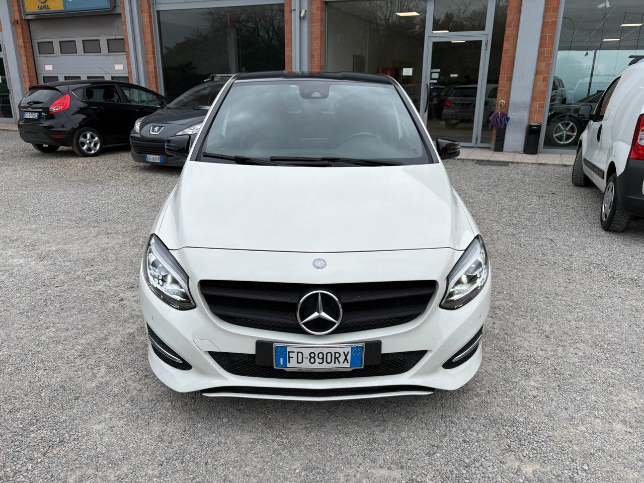 Mercedes-B180 CDI Automatic -Perfetta -Gancio Traino