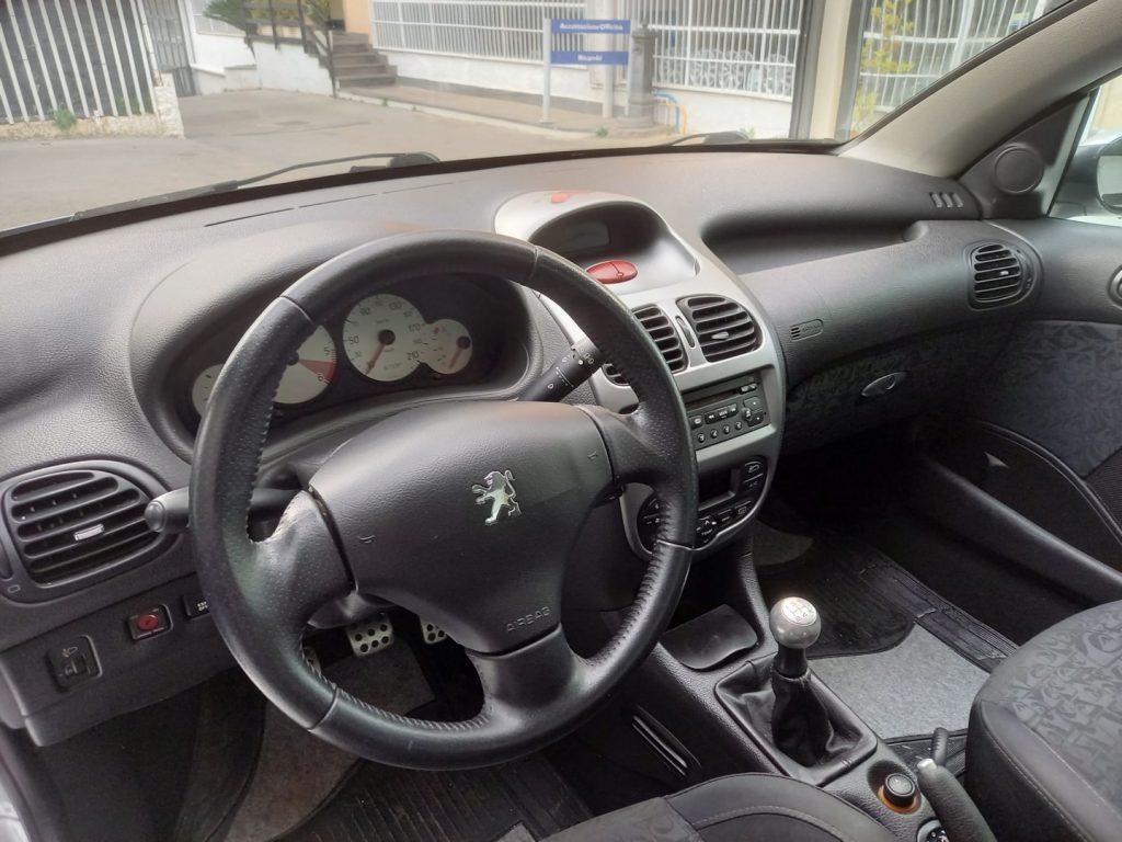 Peugeot 206 1.6 HDi FAP CC Quiksilver