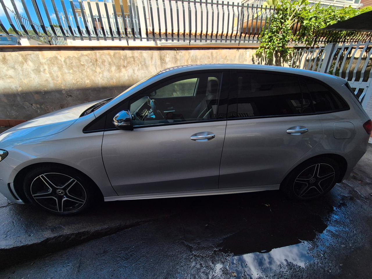 Mercedes-benz B 180 d Automatic AMG Line Premium Plus