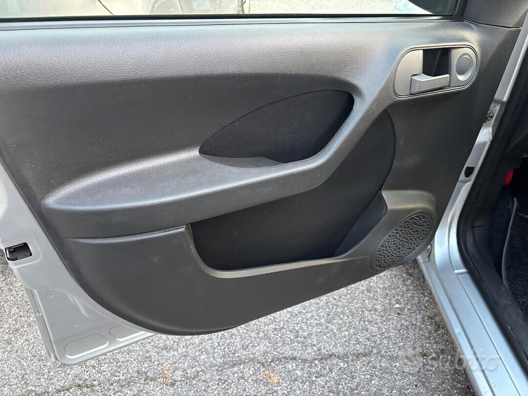 FIAT PANDA 1.2 BENZ 51KW 2011 DISTRIBUZIONE ESEGUITA PERFETTA