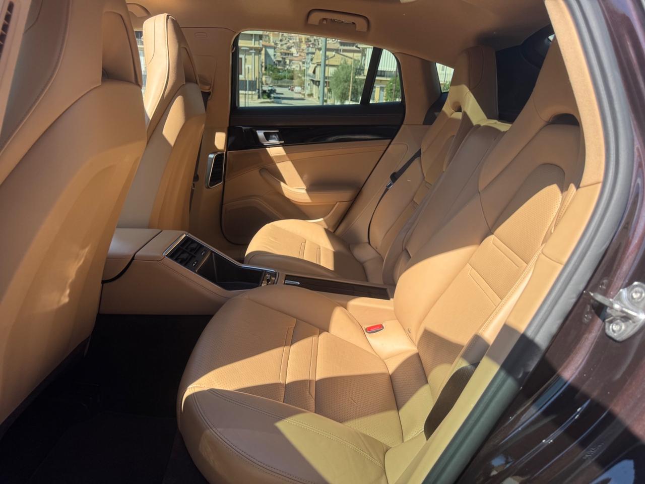 PORSCHE PANAMERA 4 E-HYBRID 462 CV TETTO FULL IVA