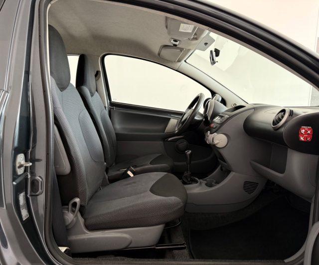 TOYOTA Aygo 1.0 12V VVT-i 3 porte Sol