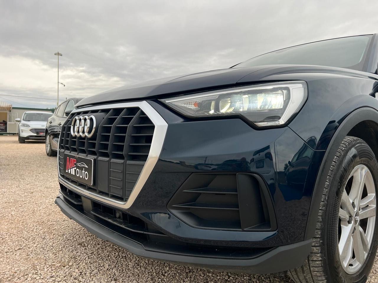 Audi Q3 2.0 TDI 150 CV S tronic Sport NAVI PARK LED