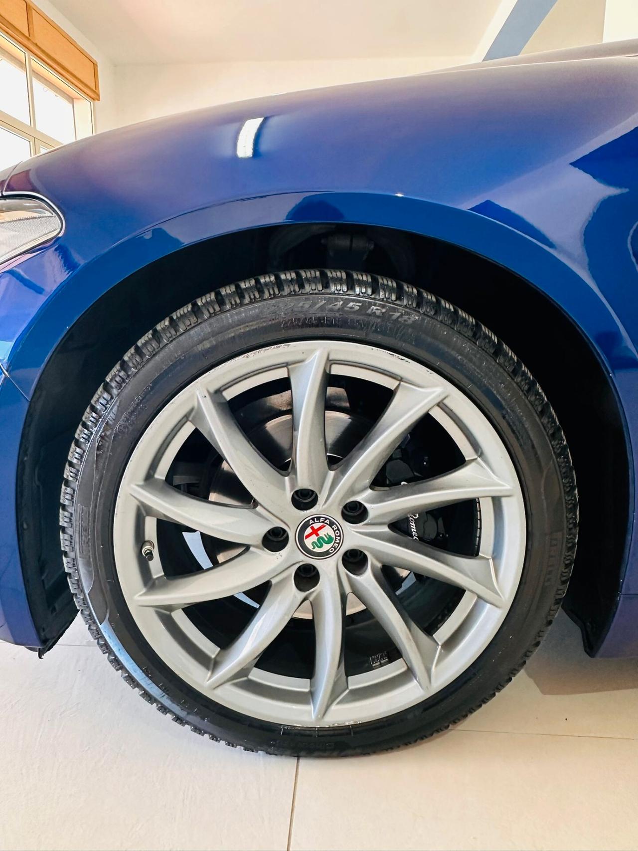 Alfa Romeo Giulia 2.2 Turbodiesel 190 CV AT8 Sprint