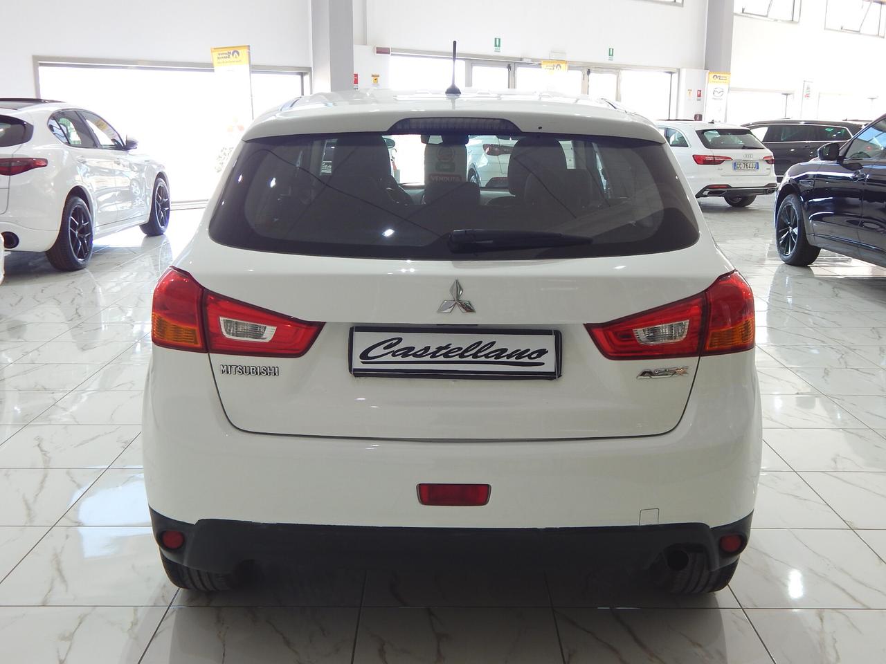 Mitsubishi ASX 1.8 Invite 2wd