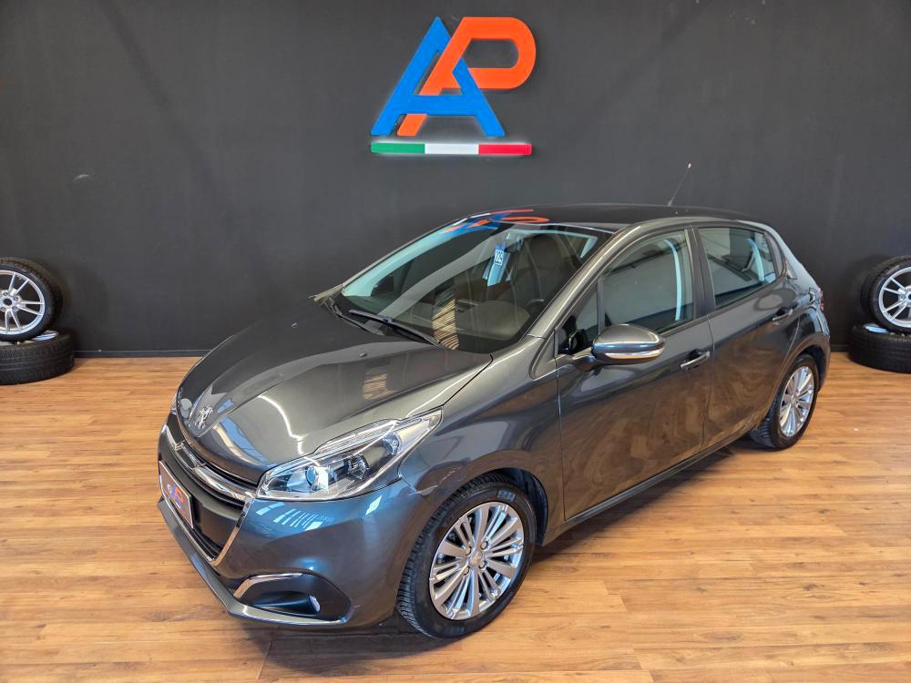 Peugeot 208 5 Porte 208 5p 1.2 puretech Active 82cv
