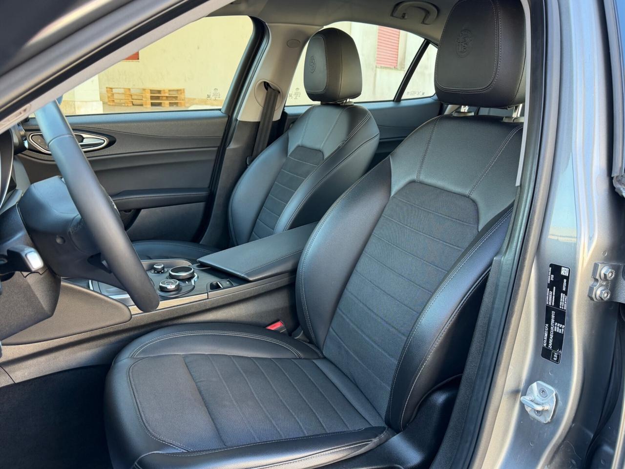 Alfa Romeo Giulia 2.2 Turbodiesel 180 CV AT8 Super