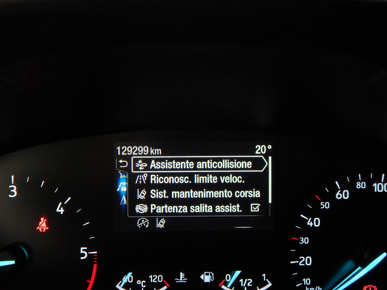 Ford Focus Active 1.5 ecoblue 120cv NAVI-CARPLAY-RADAR-KAMERA