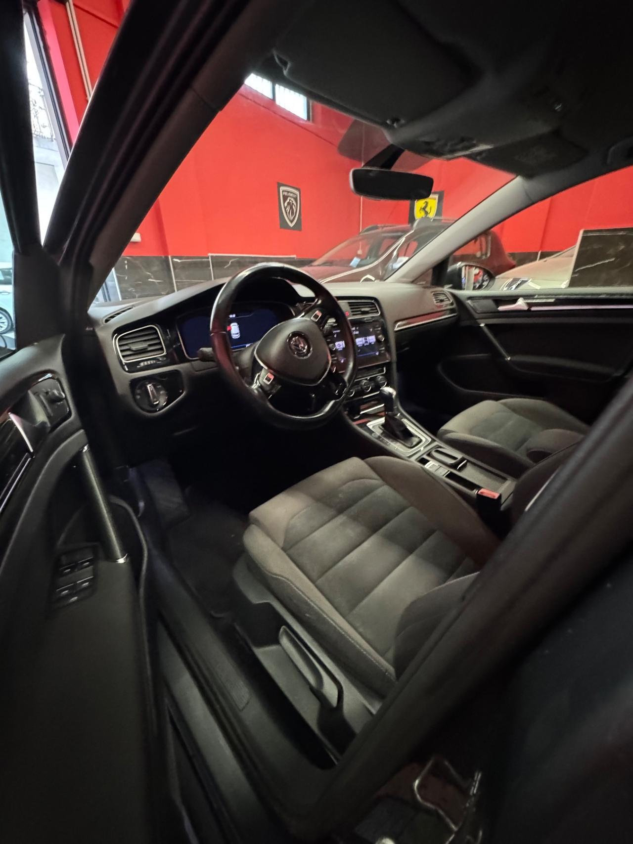 Volkswagen Golf GTD 2.0 TDI DSG 5p. BlueMotion Technology