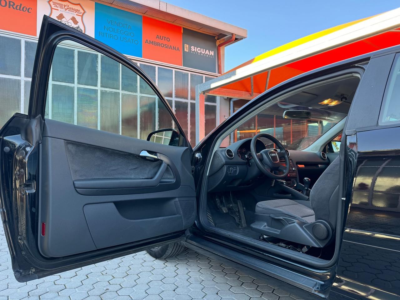 Audi A3 ADATTA A NEOPATENTATI 1.4 16V TFSI Attraction