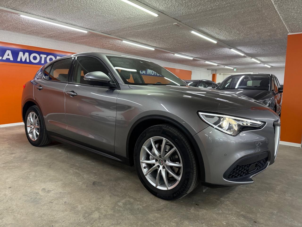 Alfa Romeo Stelvio 2.2 Turbodiesel 160 CV AT8 RWD Business