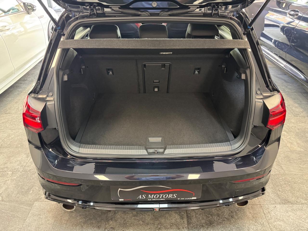 VW GOLF 8 GTI 2.0 TSI 245 CV FINANZIABILE