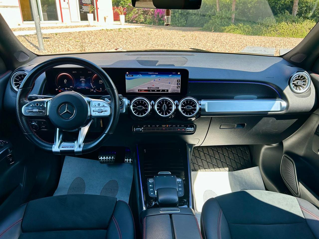 Mercedes-Benz GLB 180 D AMG Premium #11399