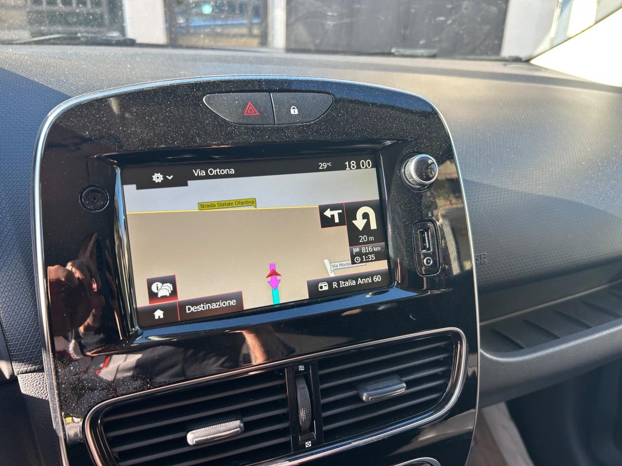 Renault Clio dCi 8V 90 CV 5 porte Moschino Life