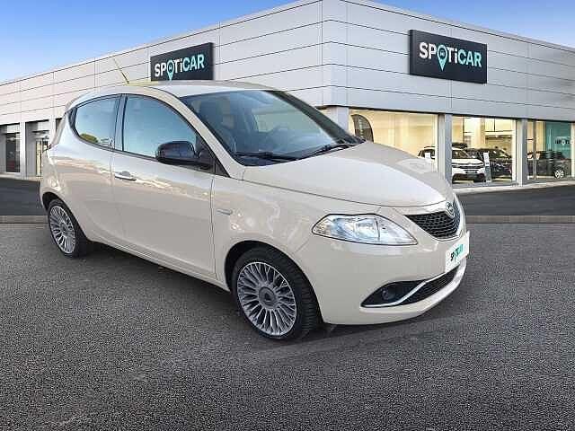 Lancia Ypsilon 1.3 MJT 16V 95 CV 5 porte S&S Gold