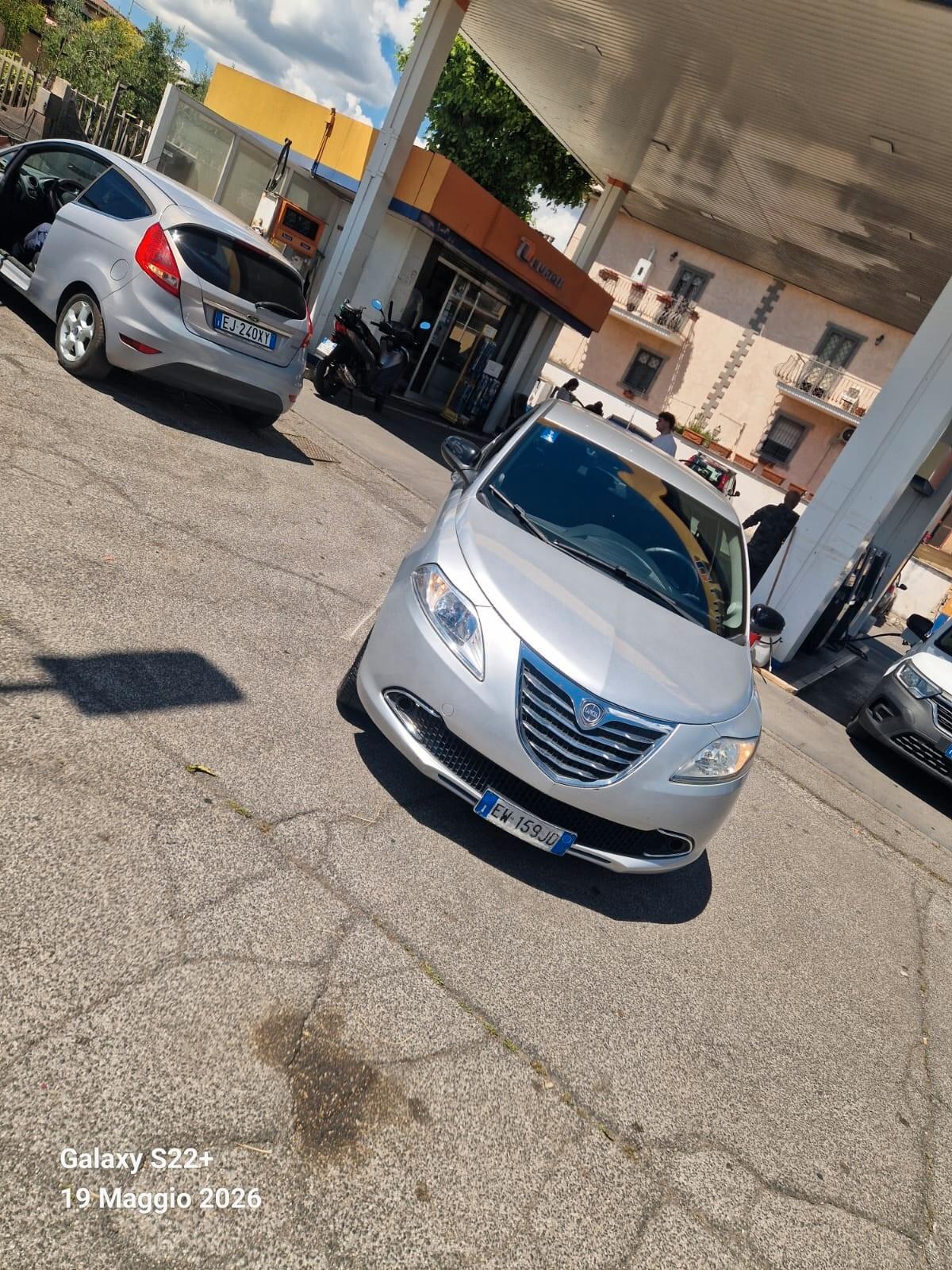 Lancia Ypsilon 1.2 69 CV 5 porte GPL Ecochic Gold