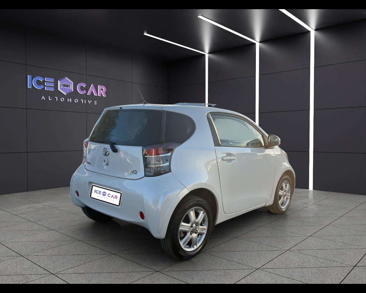 TOYOTA iQ - iQ 1.0 CVT Tobasco