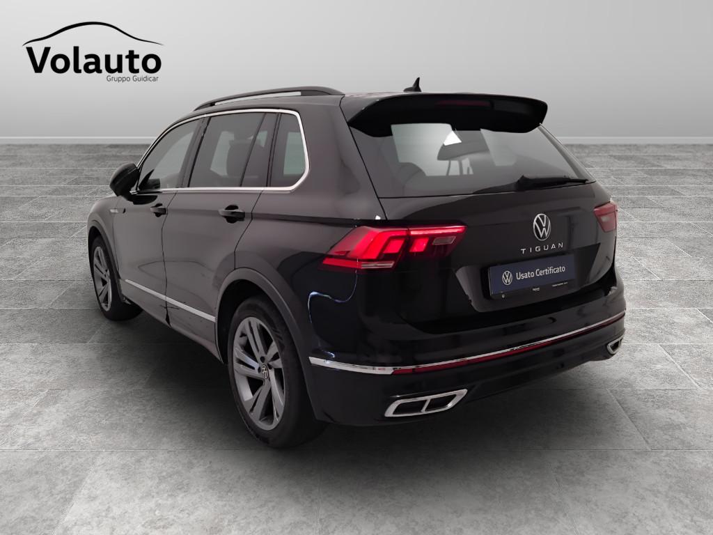 VOLKSWAGEN Tiguan II 2021 - Tiguan 2.0 tdi R-Line 150cv dsg