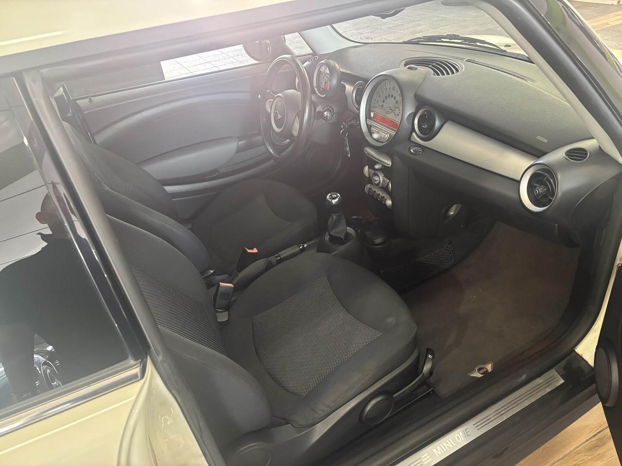 MINI ONE 1.4 95 CV
