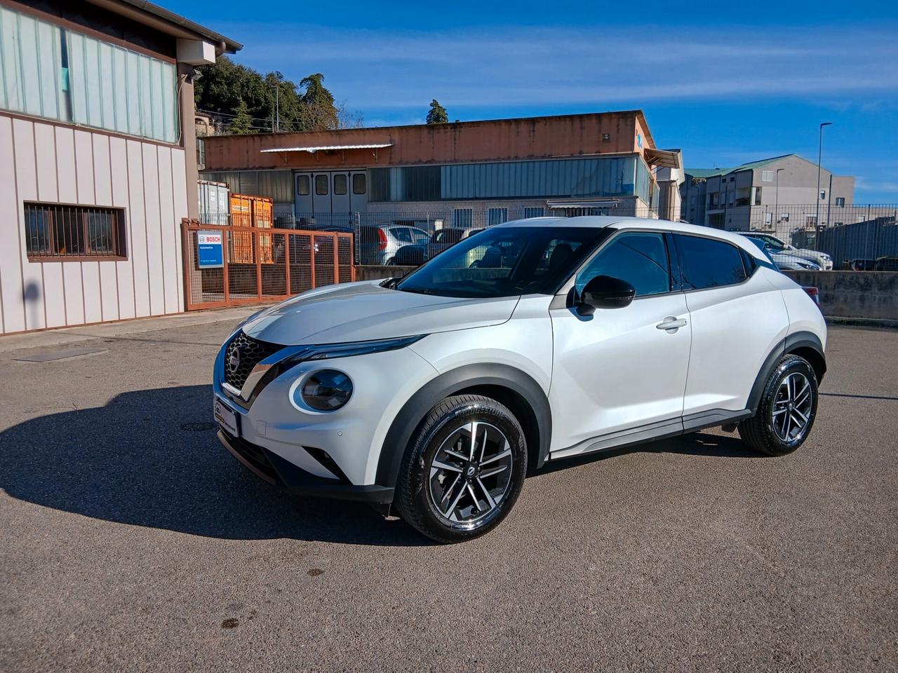 Nissan Juke 1.0 DIG-T 114 CV N-Connecta