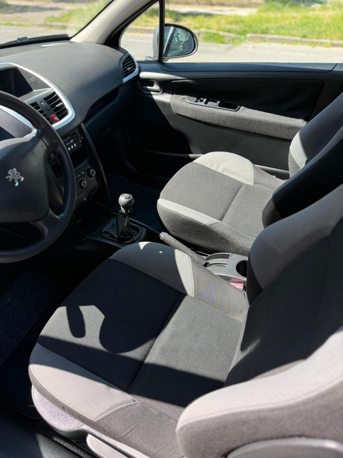 Peugeot 207 1.4 HDi 70CV 3p. Energie Sport