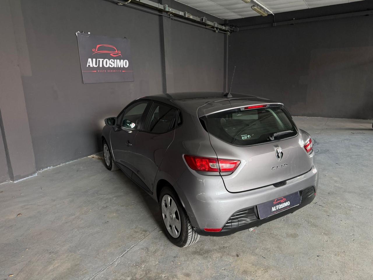 Renault Clio 1.2 75CV 5 porte Live