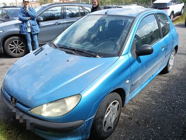 Peugeot 206 1.1 3p. /€950