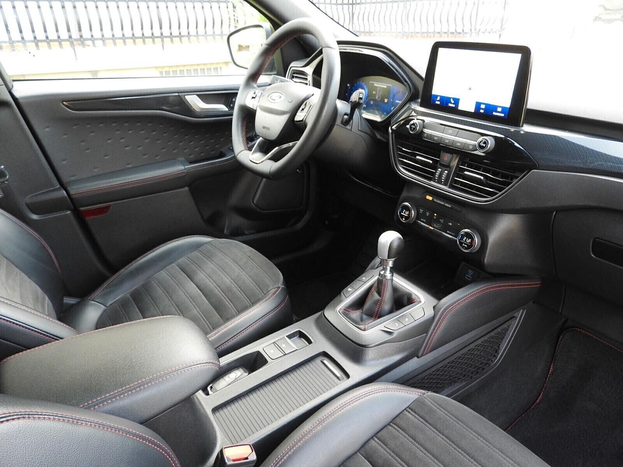 Ford KUGA 2.0 DIESEL/Hybrid ST-Line