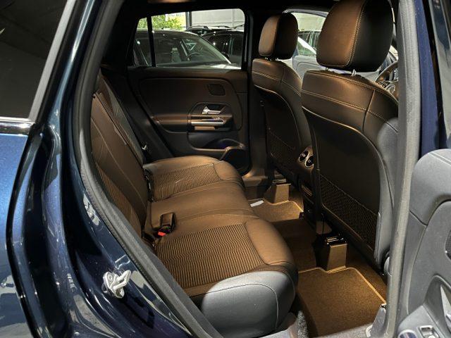 MERCEDES-BENZ GLA 200 d Automatic Sport Plus NAVI/LED MULTICOLORE/TELECA
