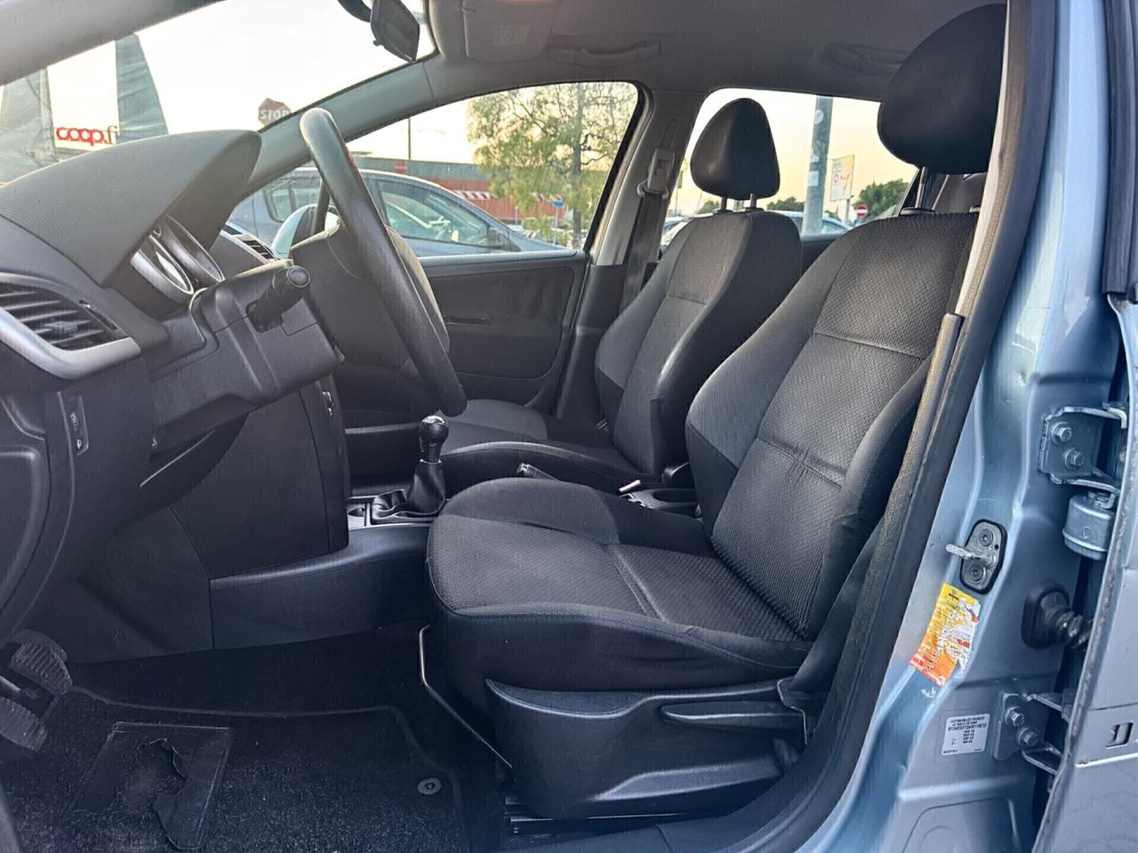 Peugeot 207 1.4 VTi 95CV SW 61.000km 2010