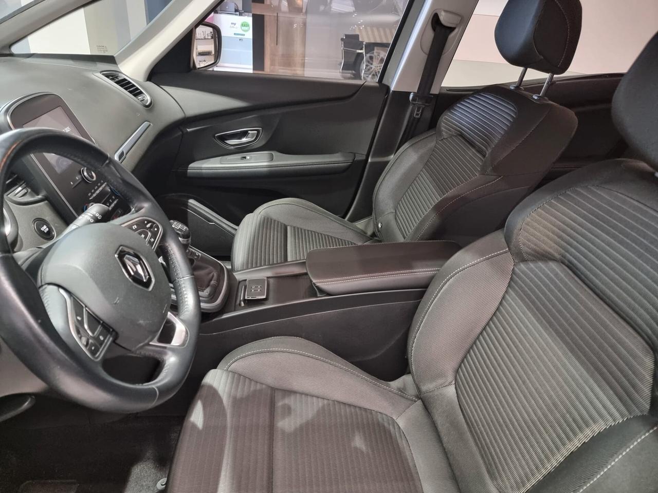 Renault Scenic Scénic dCi 8V 110 CV EDC Energy Intens