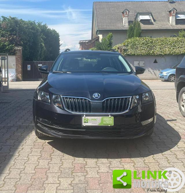 SKODA Octavia 1.6 TDI SCR 115 CV DSG Wagon Executive