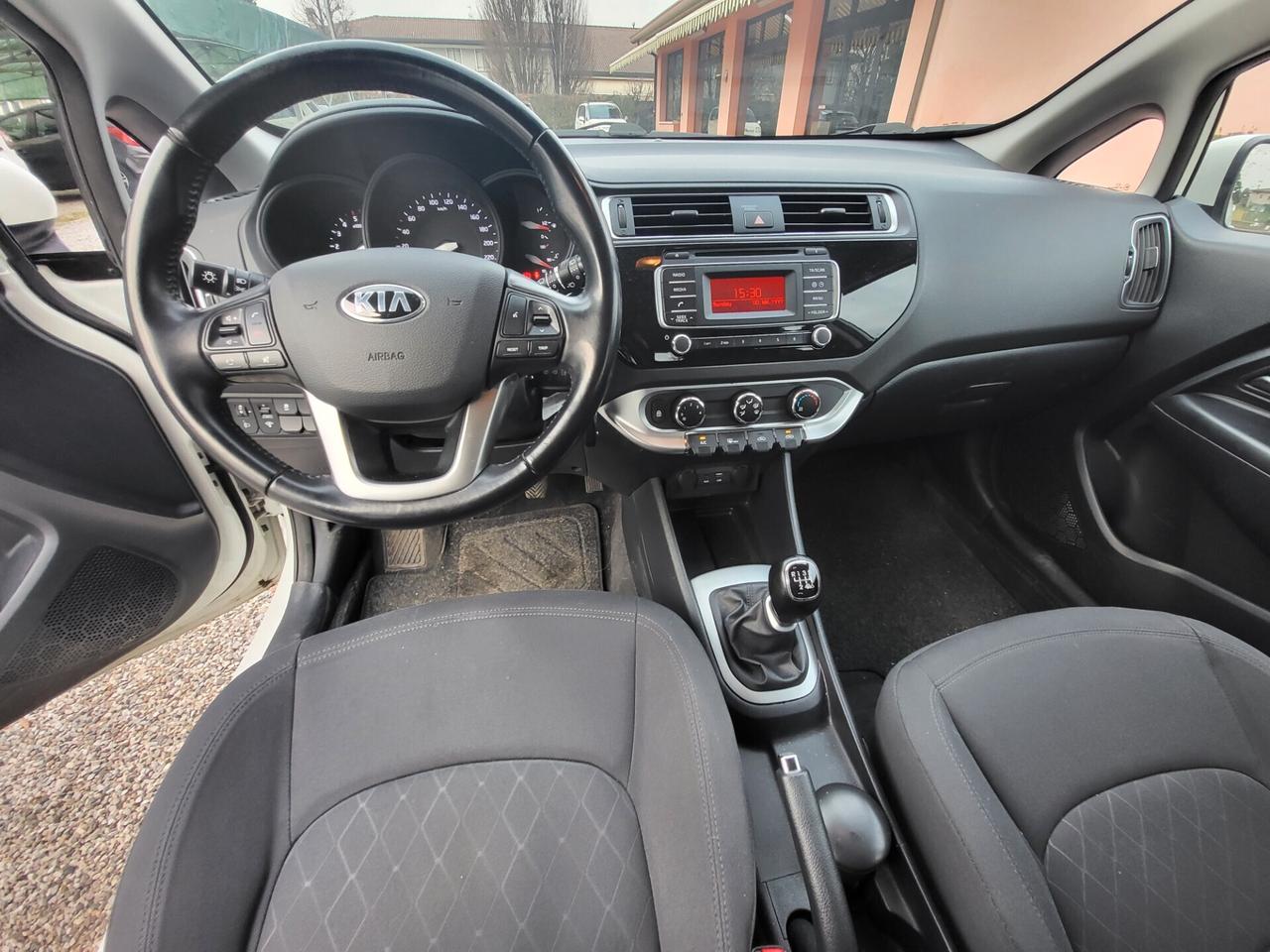Kia Rio 1.1 CRDi 5p. Cool