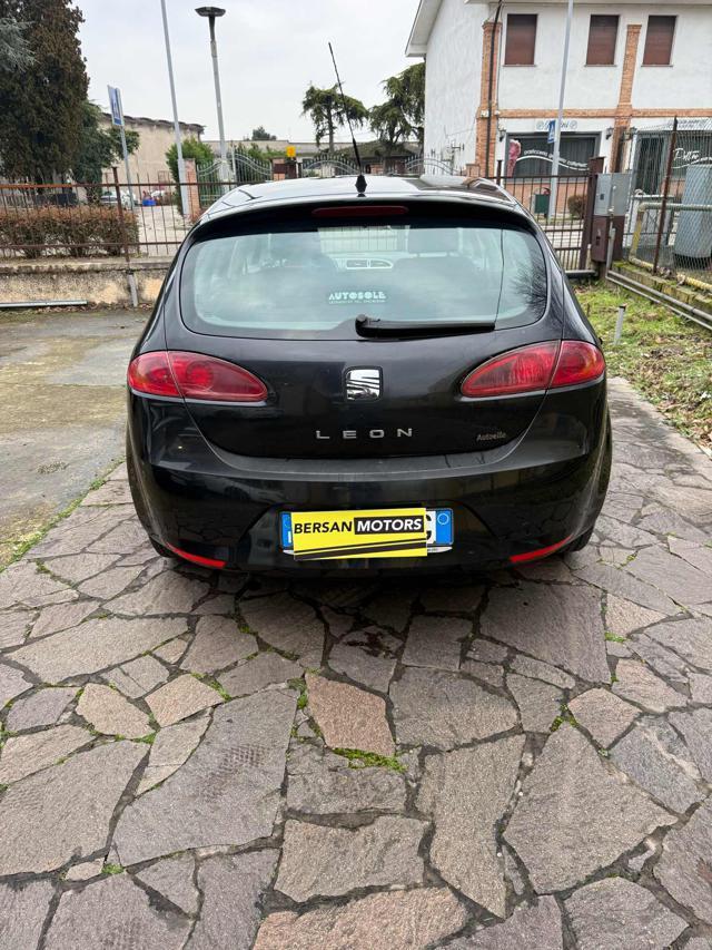 SEAT Leon 1.4 Free DUAL
