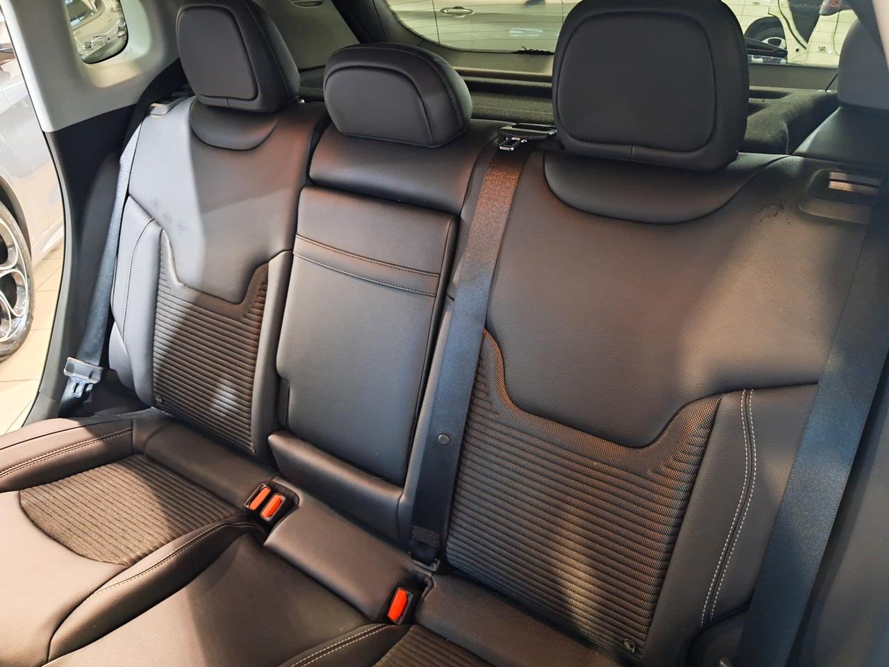 Jeep Compass 1.3 Turbo T4 190 cv PHEV AT6 4xe Business Plus