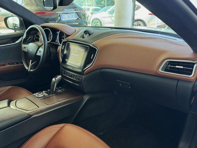 MASERATI Ghibli V6 350cv Granlusso Service Maserati