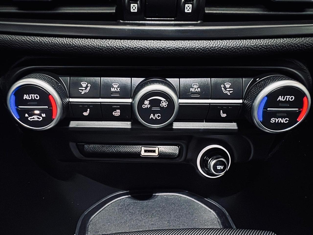 Alfa Romeo Giulia 2.2 Turbodiesel 210 CV AT8 Q4 Veloce
