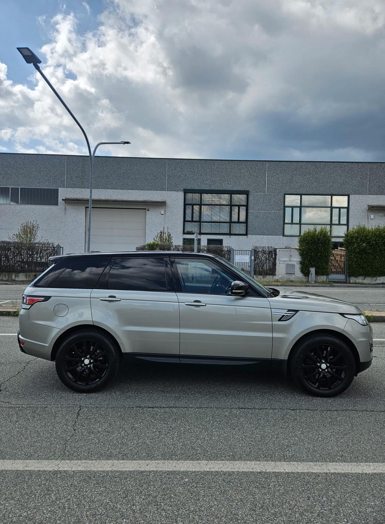 Land Rover Range Sport 3.0 TDV6 HSE