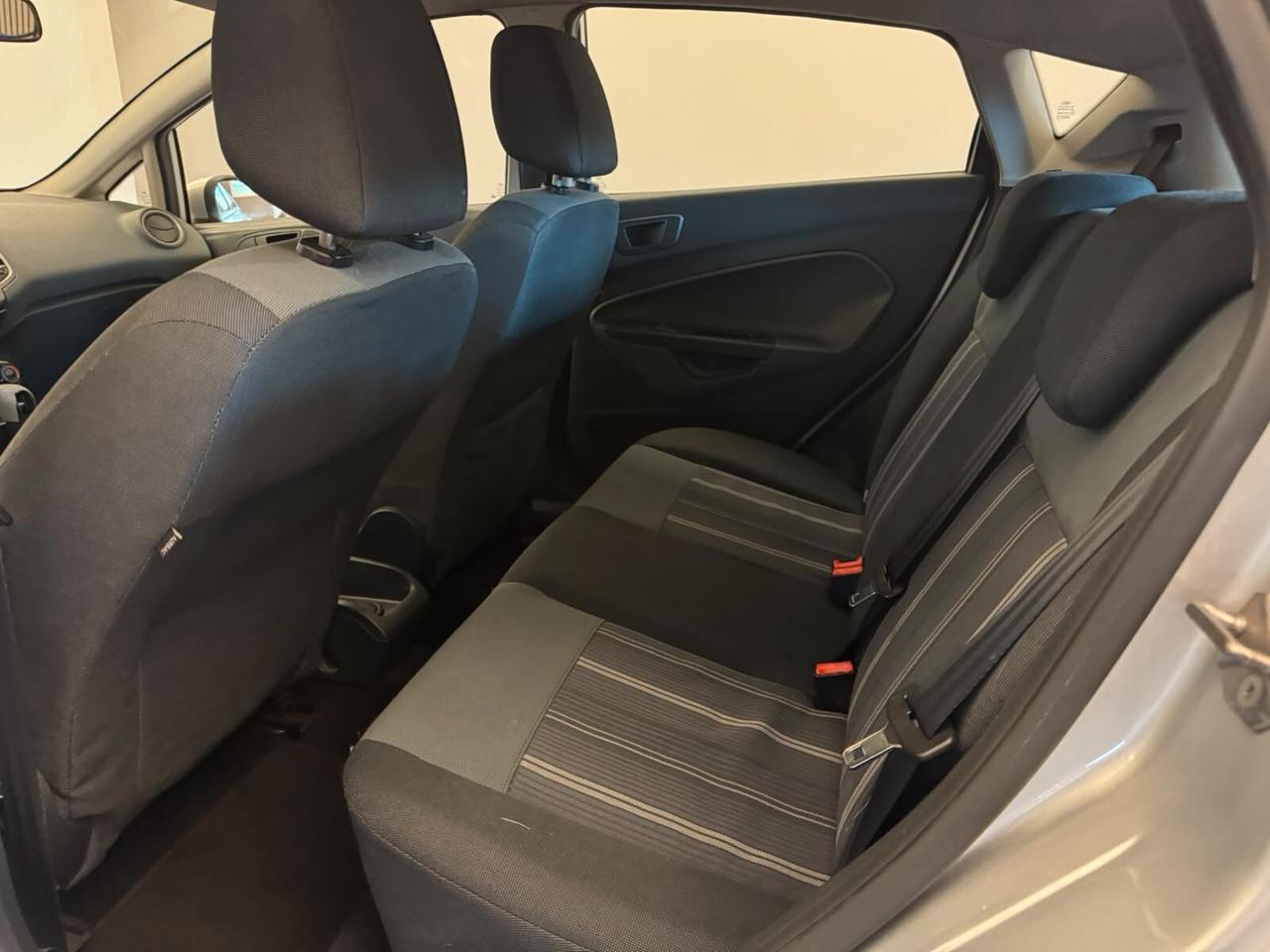 FORD FIESTA 1.4 GPL AUTOMATICA TITANIUM NEOPATENTATI