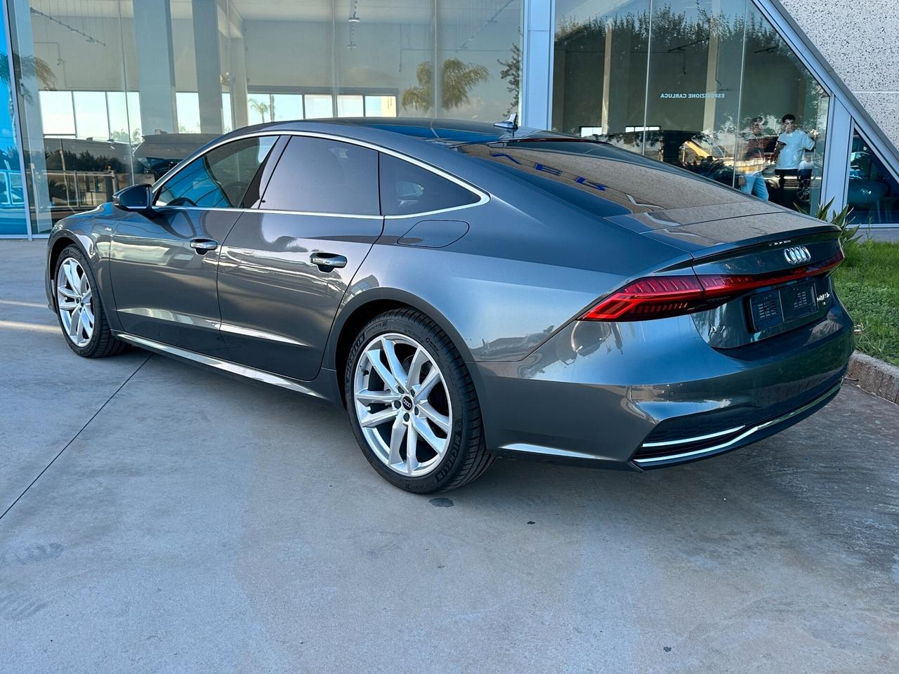 Audi A7 e tfsi 50 Sline offerta T-Stock prezzo imperdibile