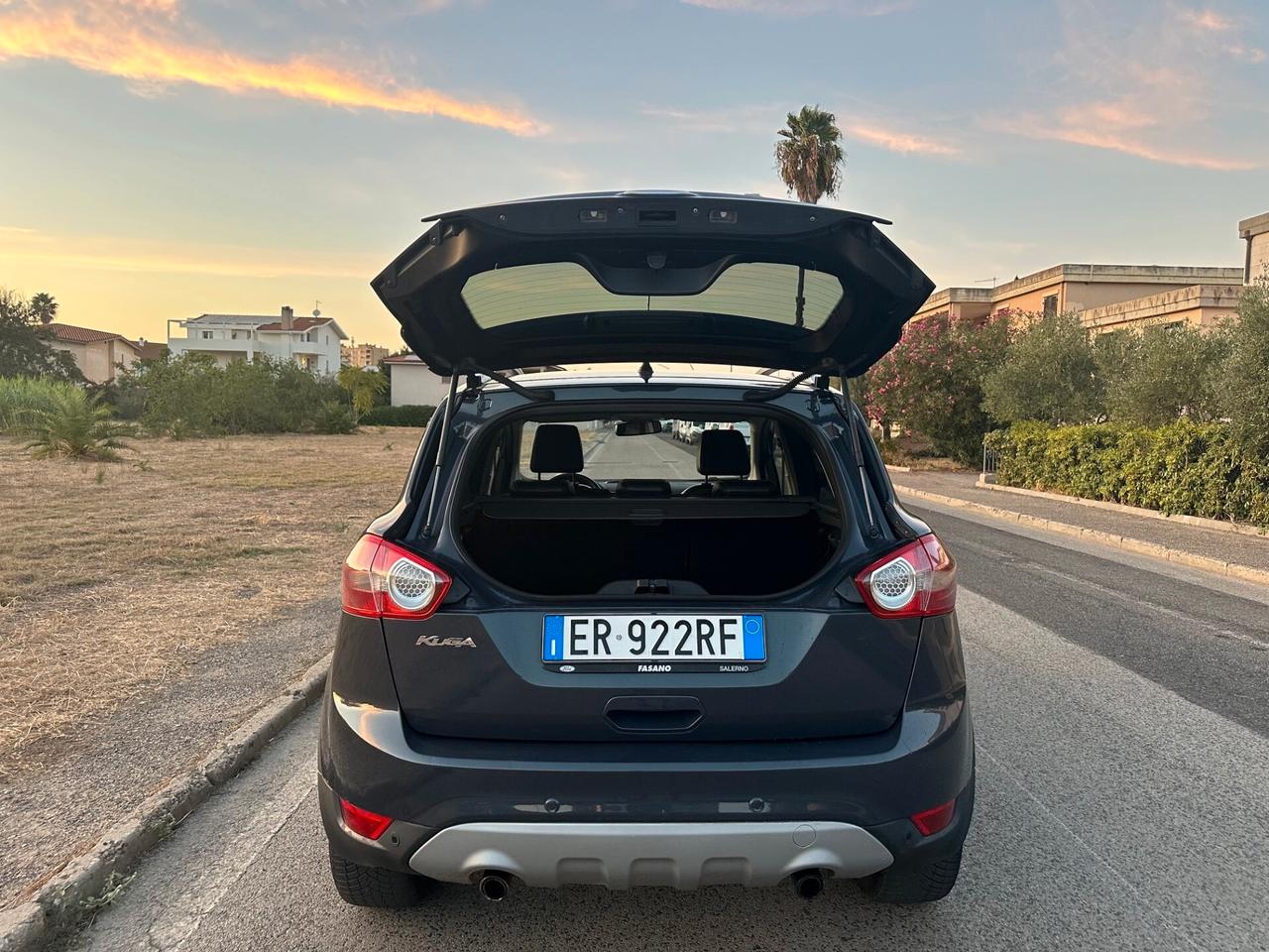 Ford Kuga 2.0 TDCi 163 CV 4WD Titanium