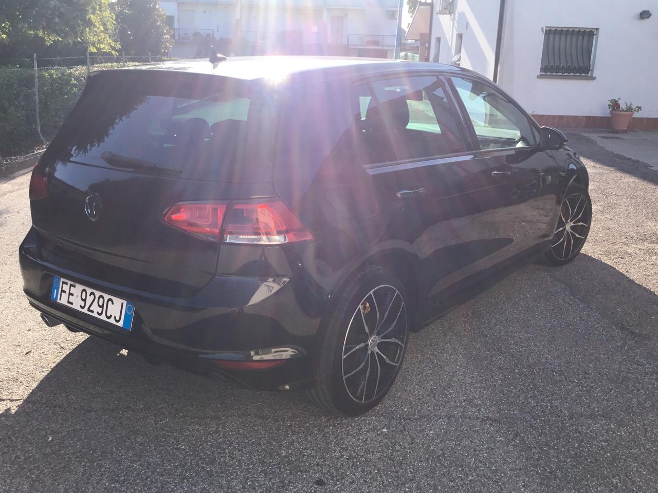 Volkswagen Golf 1.6 TDI 110 CV 5p. ALLESTIMENTO Rline